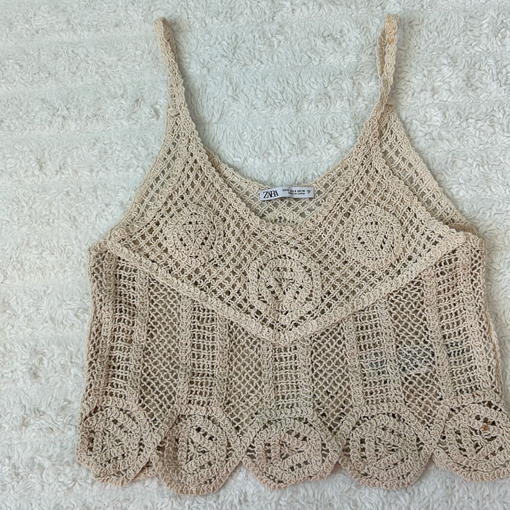 NWOT  ZARA Open Crochet strap tank top in Size Small